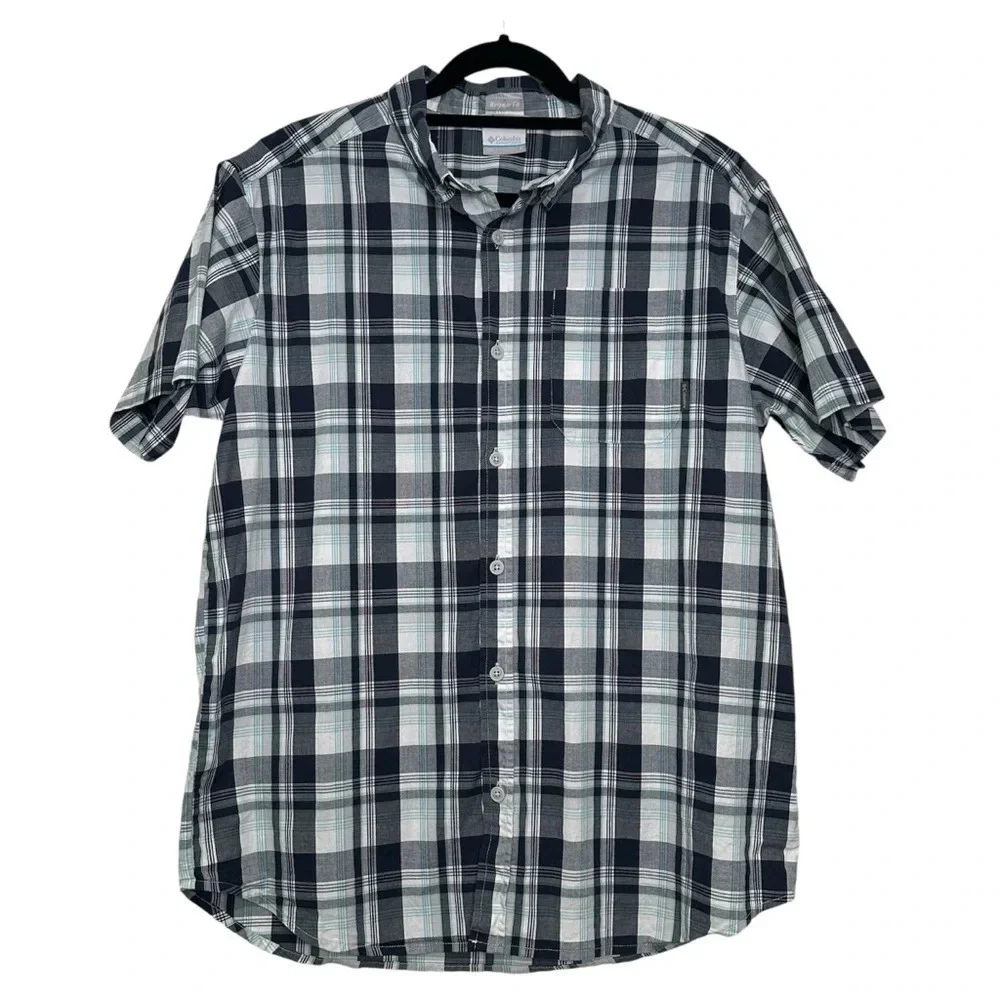Columbia Men’s L Regular Fit Blue Plaid Short Sleeve Shirt